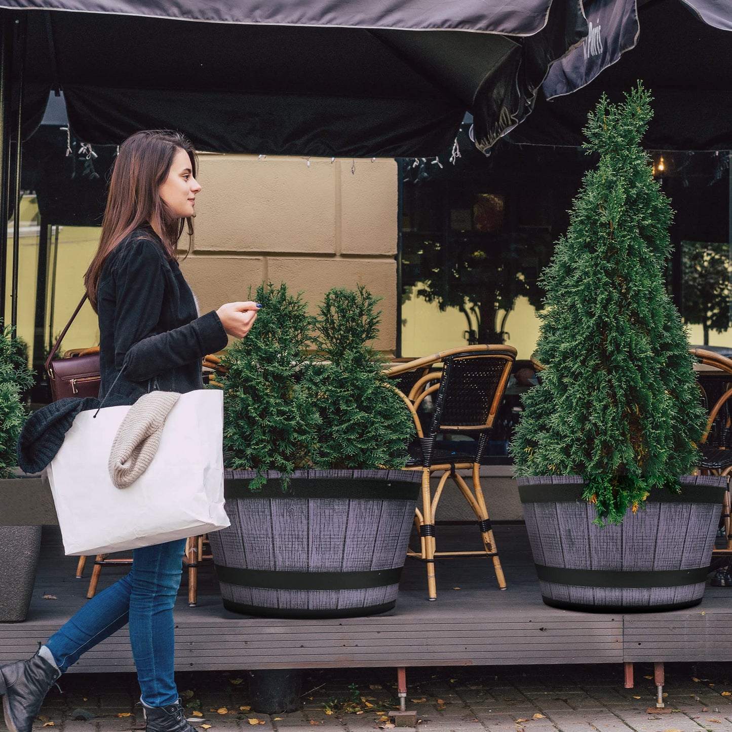 SG Traders Large Half Barrel Cask Planter, Flower Pots Outdoor Garden Planters, Indoor Plant Pot with Drainage Holes, Plastic, Stone Grey with Black Straps, 40cm