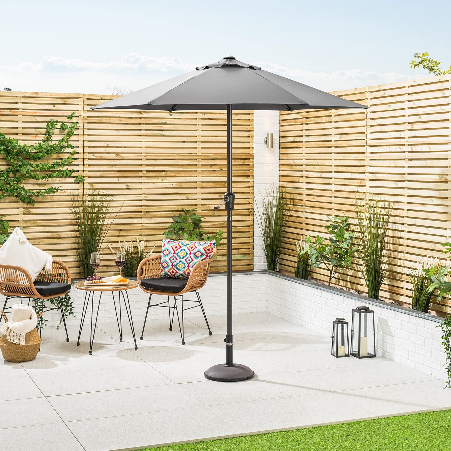 CHRISTOW Garden Parasol Umbrella Polyester Canopy Steel Sunshade With Crank Handle