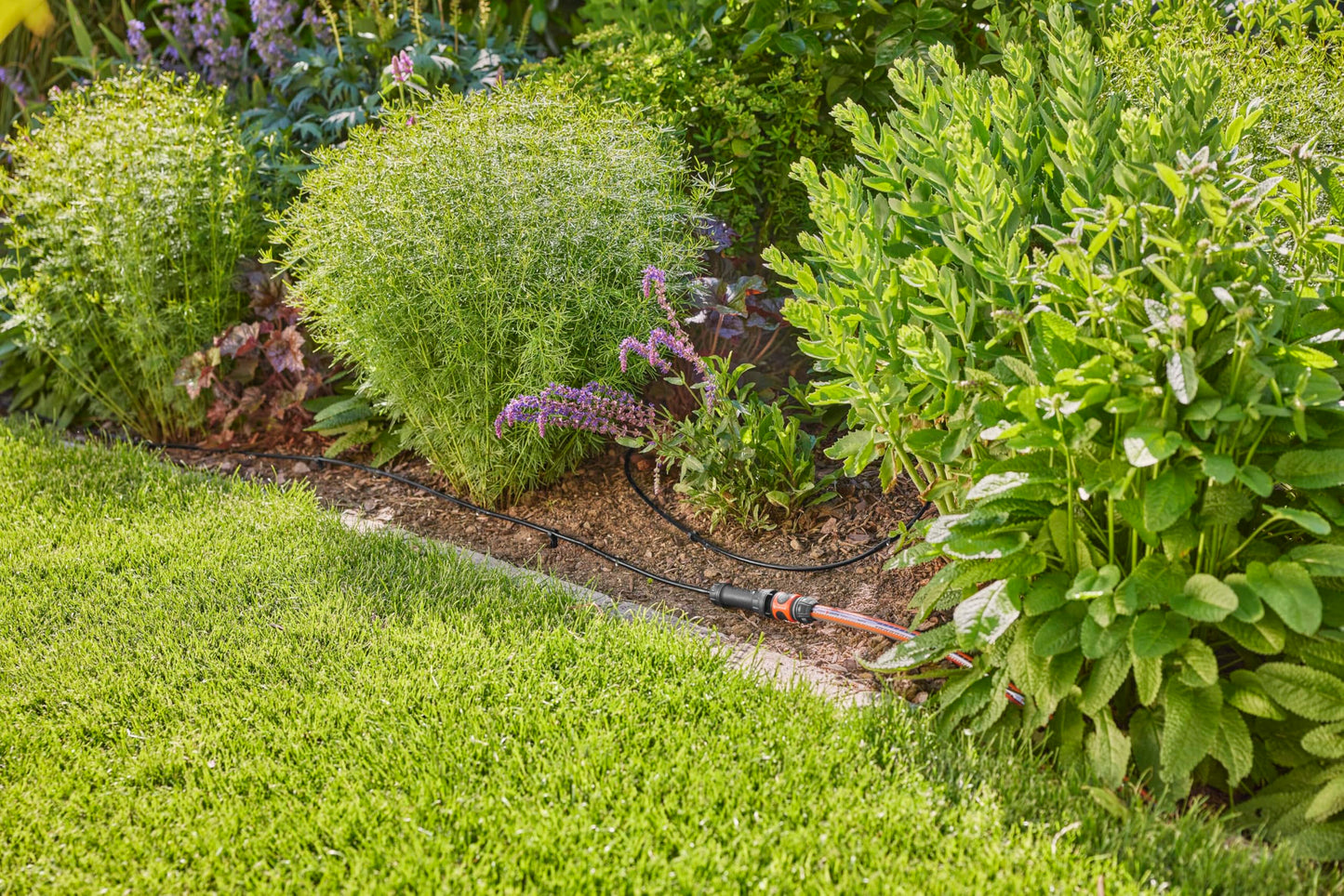 GARDENA Starter Set Rows of Plants S: Micro-Drip System for water-saving irrigation of plant rows (13010-20)