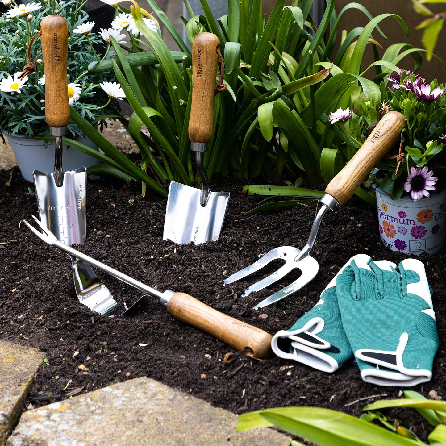 Kingswood Green® 4-Piece Garden Tool Gift Set | Ash Wooden Handles | Trowel, Hand Transplanter, Weeder & Fork | Made with Stainless Steel
