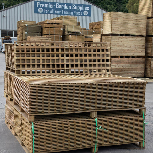 Premier Garden Supplies ELITE WALL SQUARE TRELLIS Pack of 4 Frameless Panels [Width 6ft (183cm) x Height 2ft (60cm)] Made with 8mm x 20mm Rounded Edge Smooth Laths