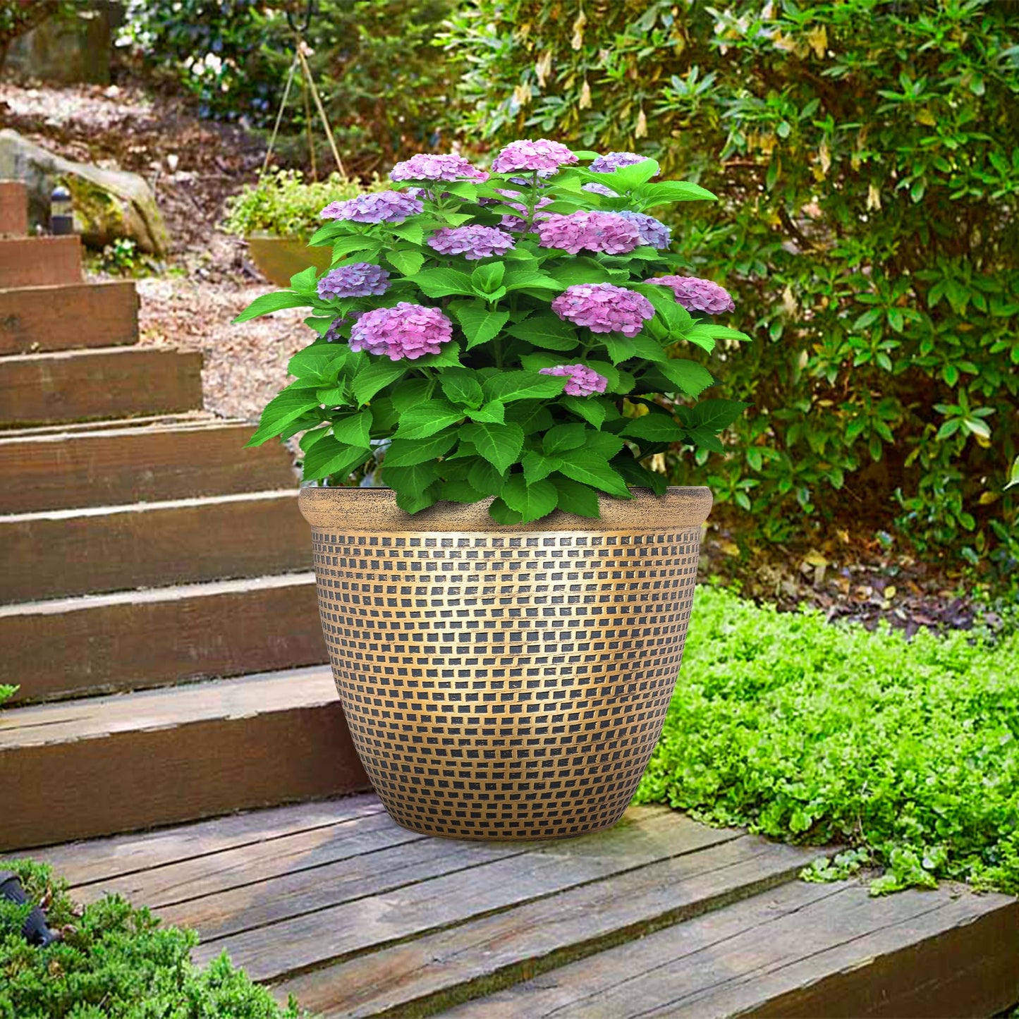 SG Traders 2 X Large Plastic Round Cromarty Plant Pot Flower Pot Planter Garden Decoration Gold 40cm Plant Pot Outdoor Flower Pots Outside Garden Planters Outdoor With Drainage Holes