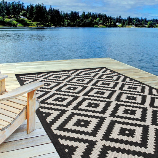 THE RUGS Outdoor Rug – Weather & UV Resistant Outdoor/Indoor Area Rugs - Durable Rugs for Patio, Deck, Garden, Kitchen, Bathroom or Living Room - Black, 80 x 150 cm