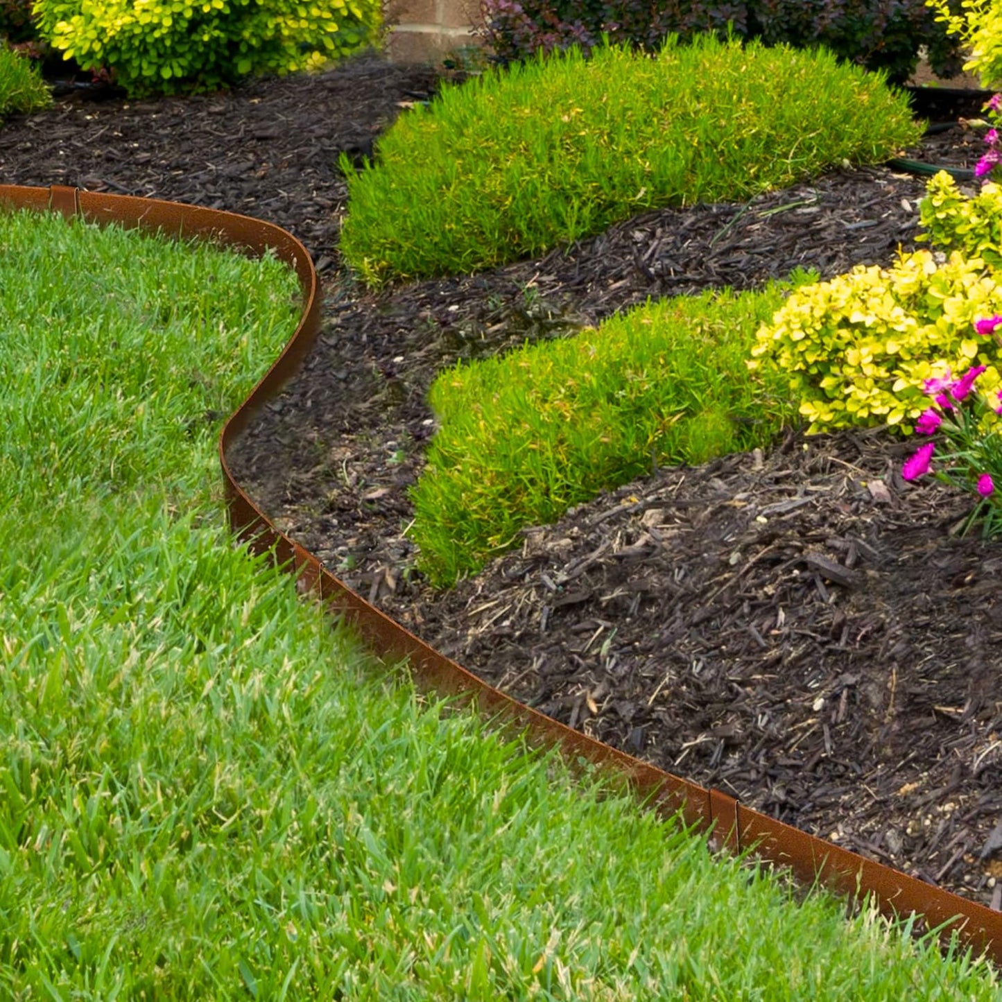 UNIGARDIA Corten Steel Lawn Edging 10 m - Metal Garden Edging 14 cm High - Easy to install - Pre-Rusted Garden Edge Border, Incl. 1 Pair of Assembly Gloves