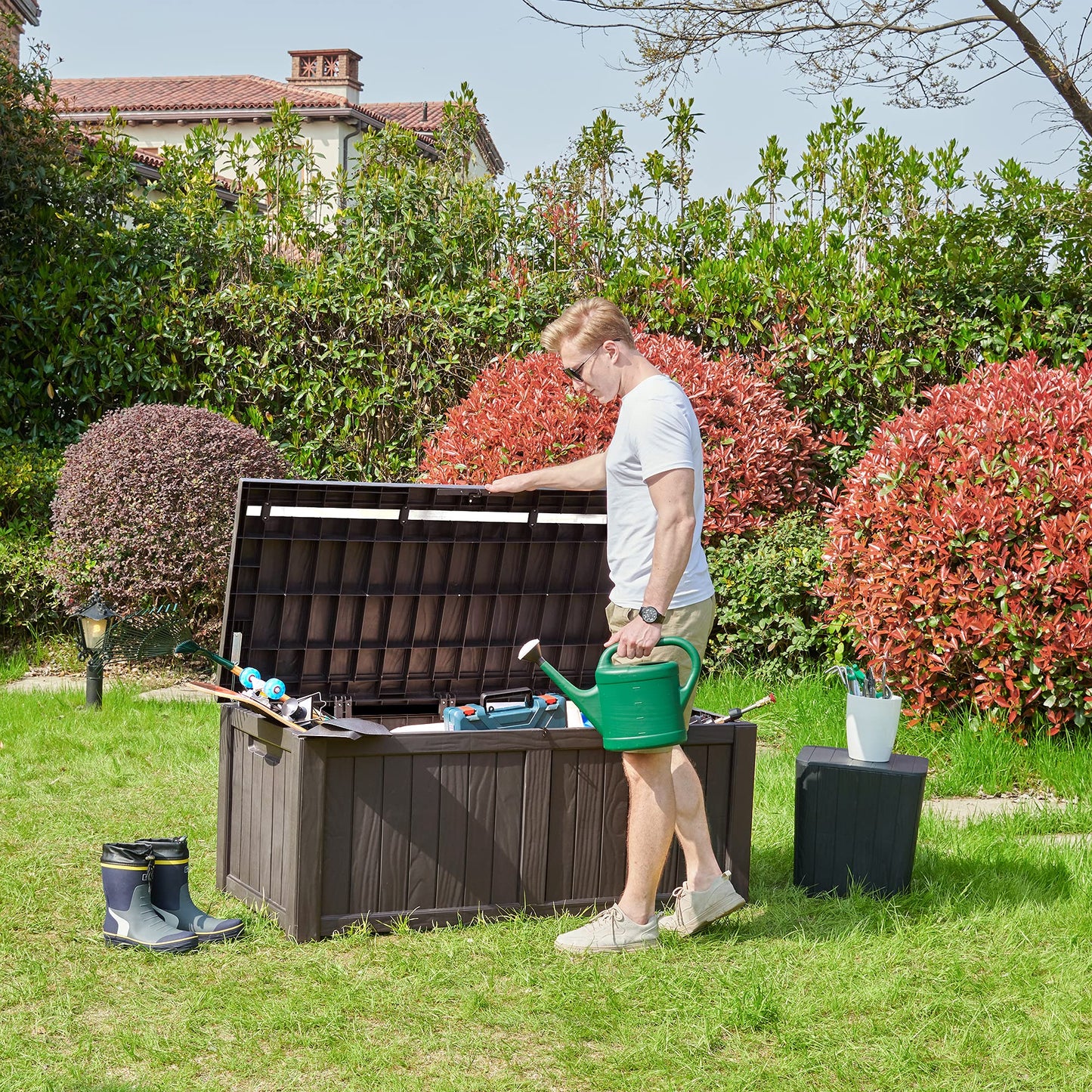 YITAHOME 450L Garden Storage Box Waterproof, Large Outdoor Storage Box with Lid, Lockable Deck Boxes Outdoor Storage Containers for Patio Cushions Garden Tools, Brown, 140 x 66 x 59cm