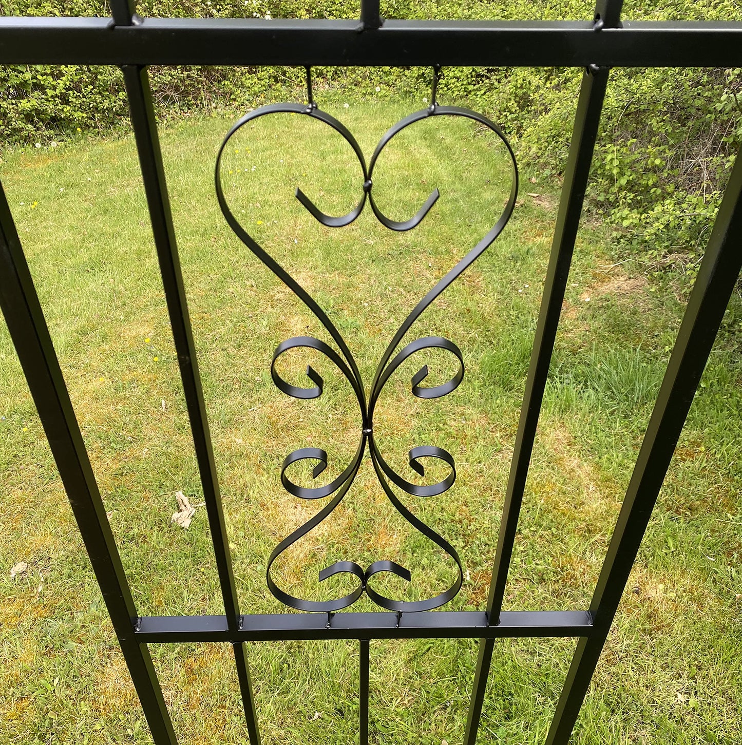 Selections Metal Amalfi Garden Arch