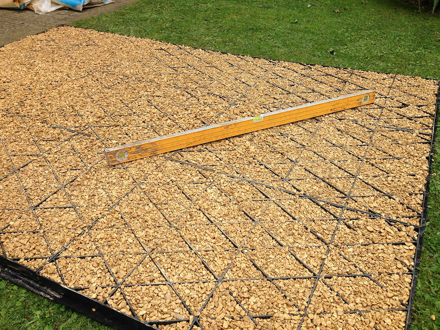 10x8 GARDEN SHED BASE GRID = FULL ECO KIT 3.05m x 2.55m - HEAVY DUTY MEMBRANE 8x10 PLASTIC ECO PAVING BASES & DRIVEWAY GRIDS