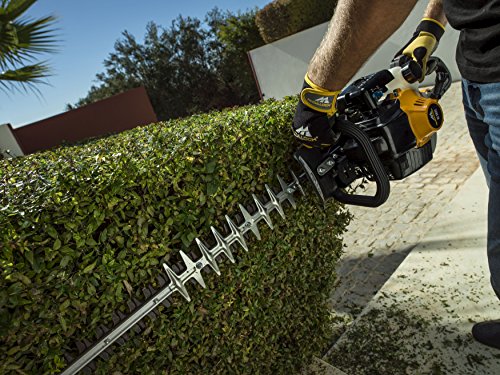 Mcculloch HT 5622 Petrol Hedge Trimmer: 22 cc, 56 cm Cutting Blade, 22 mm Blade Gap, Dual Action Blades, Soft Start, Handle Anti-Vibration System, Easy Starting